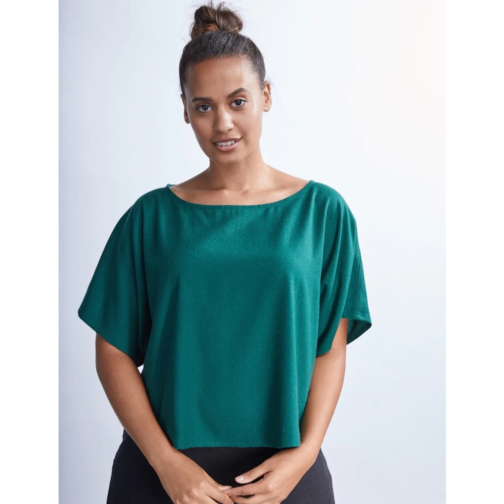 The Blank Canvas top in Emerald